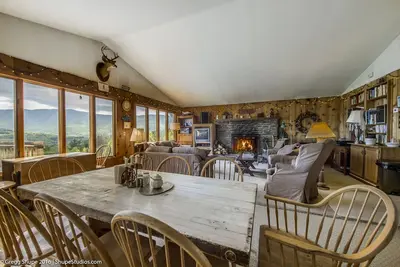Image de Chalet de montagne avec de superbes vues sur la vallée de Sugarbush