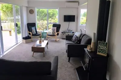 Image de Aranui Lake House (Lac Maraetai)