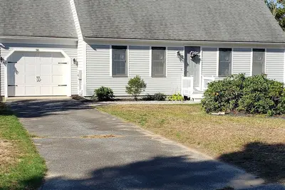 Image de Jul6-12&27-Sep:Clean 3b 2b, 3mi to Beach, Ac, New Large Deck, quiet cul-de-sac, 3tv