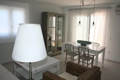 Image de Belle 2 chambres à coucher séparées, près de la plage, a. a. , parking, ascenseur, Vft / Ca / 04787