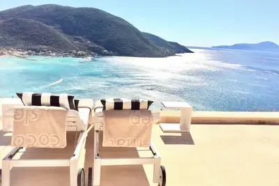Image de Belle villa en bord de mer avec piscine privée