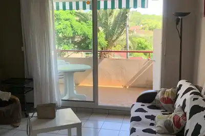 Aptartamento De 45 M2 Avec Parking Et Wifi. 30 m. de la plage