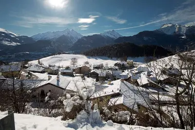 Image de Appartement en duplex Ă St Nicolas avec une vue imprenable et un sauna