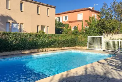 Image de Calme Villa + Piscine, 5 minutes à pied de Sandy Beach & Easy Pour Centre Ville