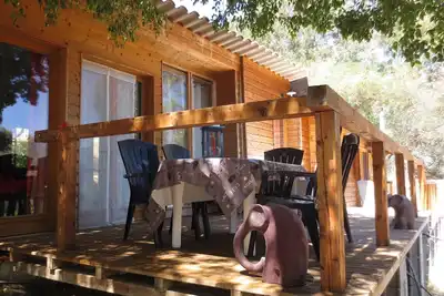 Image de Chalet 4 personnes sur terrain arboré 1 hectare à 15 mn plage et Ajaccio