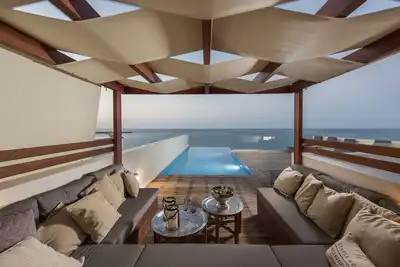 Image de Celestine, beach front villa with roof top pool and spectacular views.