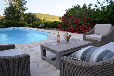 Image de Villa De Charme Avec Piscine Chaufee De Mai A Octobrevue Exceptionnelle