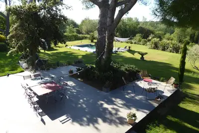 Image de Belle maison en campagne avec piscine et grand jardin de 3500m²
