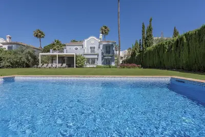 Image de Wonderful villa in Marbella 1, 000 meters from the beach
