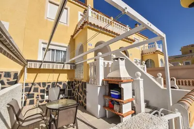 Image de Santa Pola Gran Alacant : Maison dans un endroit résidentiel et calme