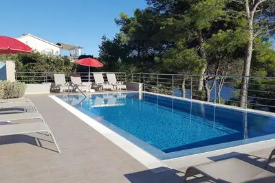 Image de Villa Gudelj, 30m from the beach, air-conditioned, kayaks, bicycles, heated pool