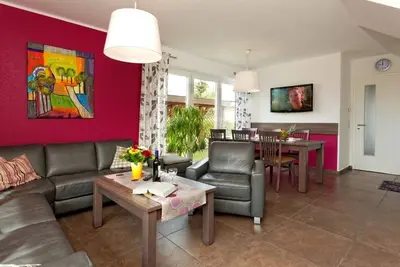 Image de Maison exclusive, proche de la plage, sauna, jardin, barbecue, situation centrale, 8 pers. + 2 enfants