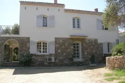 Image de Villa 8 /10 pers. à 10 mn à pieds de la plage climatisée. Quartier calme.