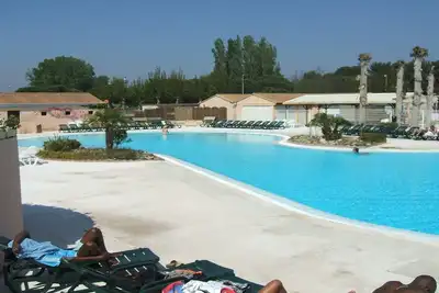 Maison climatisée en bord de mer. Espaces Ludiques Inclus Avril A Septembre.