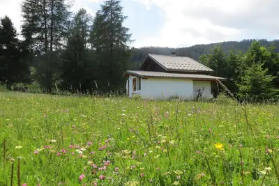 Image de la petite maison dans la prairie