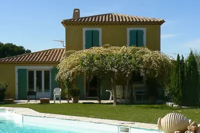 Image de Villa familiale au cœur de la Provence 10 pers.