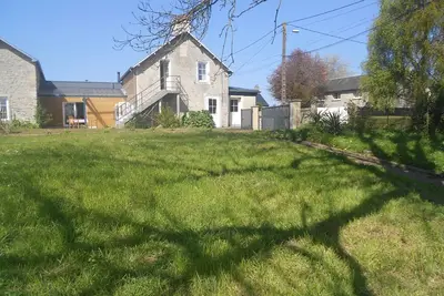 Image de Grande maison familiale avec jardin dans la campagne à côté plage Omaha Beach