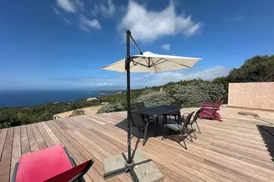 Image de ☀️Mini-villa 4 pers. avec terrasse face à la mer