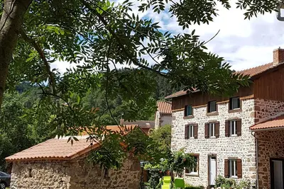 Decouvrir l'Auvergne dans un petit village calme de Haute Loire