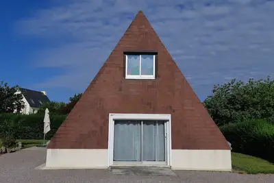 Image de maison bord de mer sur la Côte de granit rose à Trebeurden