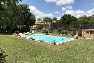Image de Gîte dans parc arboré, idéalement situé entre Saintes et Cognac