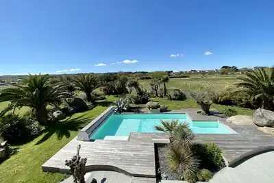 Image de Villa with heated pool from May to mid-October 700 meters from the beach