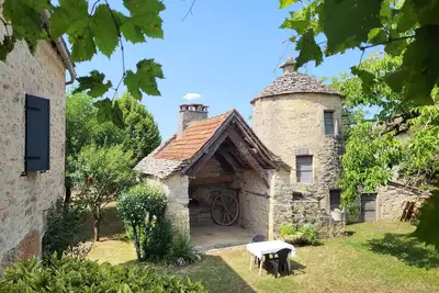 Image de Maison Quercynoise avec piscine privée au Cœur du Parc National des causses