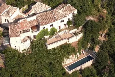 Image de Maison de charme dans hameau médiéval, Drôme Provençale, piscine, vue except