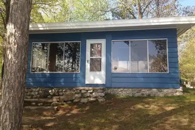 Image de Lakefront Cabin On Long Lake Cheboygan