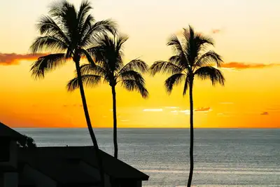 Image de Pas à la Plage! Vue sur l'océan et la montagne depuis Lanai