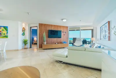 Image de Magnifique condo avec vue sur l'océan