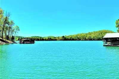 Image de Cedar Creek Inn Tn, lac Norris, front de mer, Deerfield, ponton couvert, anse