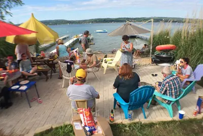Image de Plage privée du lac Crystal avec quai