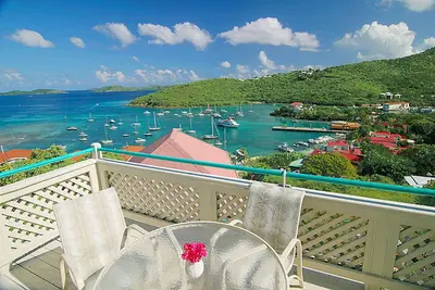 Image de Tropical Breeze @ Battery Hill: vues magnifiques, marche à pied. en ville!