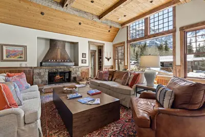 Image de Une vue imprenable de cette Telluride Accueil Riverfront