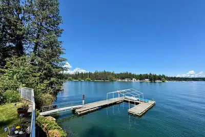 Image de Hayden charmant près du lac de chèvrefeuille et à quelques minutes de la ville
