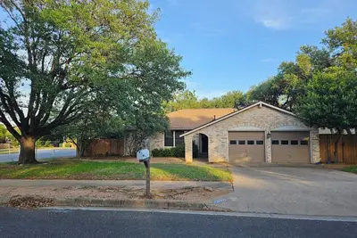 Image de Belle maison, North Central Austin, domaine. Remises mensuelles