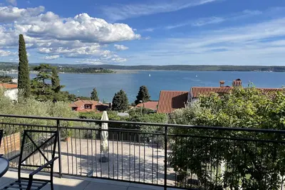 Image de Spacieux Sea View Terrace Apartment
