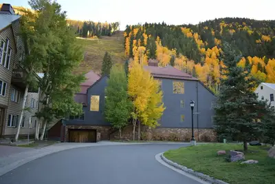 Skis aux pieds Condo 3 chambres Dans Belle Telluride, Co bain à remous!