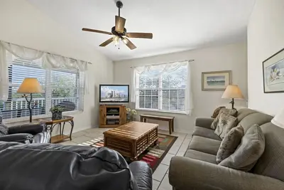 Image de Top Floor Caché Panaramic Cedar Key Estuaire vues sur les mangroves.
