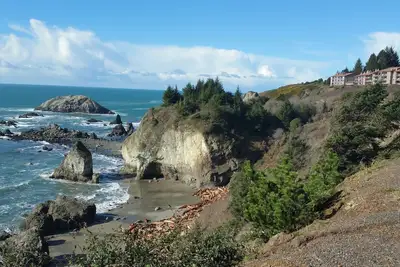 Image de Luxueux condo Oceanfront vue spectaculaire, accès à la plage privée, journée libre!