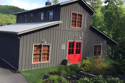 Image de Belle retraite de style ferme à la montagne pour votre groupe