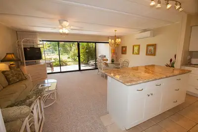 Image de Koa Resort 1d- Emplacement spécial- privé et calme- Climatisation! ! ! ! Une chambre une salle de bain