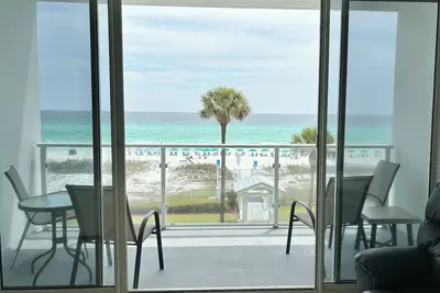 Image de Front de plage direct - Sterling Sands 204 - 2Br 2b - Destin Florida