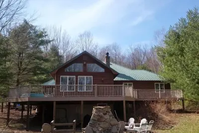 Image de 5 Br 2. 5 Ba Lakeside Accueil Sur Great Sacandaga Lake 50 'Beach, grand quai et le pont