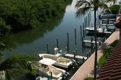 Image de Attn plaisanciers! Boca Grande, Fl, grand bateau inclus - jusqu'à 50 Ft Yacht
