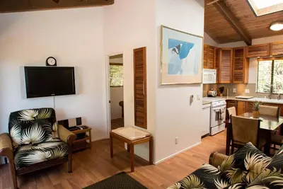 Image de Rainbow Deluxe - Cottage 2 Br / 2 Ba - Tout simplement merveilleux!