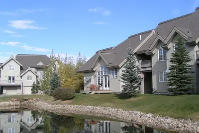 Image de Beautiful Driggs Townhome w / Garage off Ski Hill Rd to Grand Targhee Ski Resort