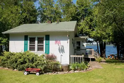 Image de Magnifique chalet sur le front de mer de Green Bay