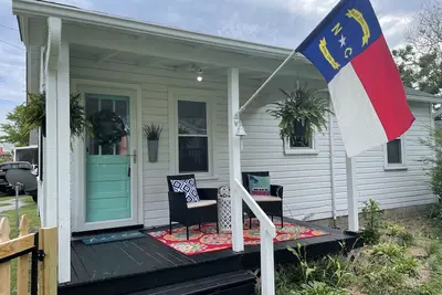 Image de Une maison d'hôtes historique en vedette sur la rénovation en front de mer de Bargain Hunt de Hgtv!